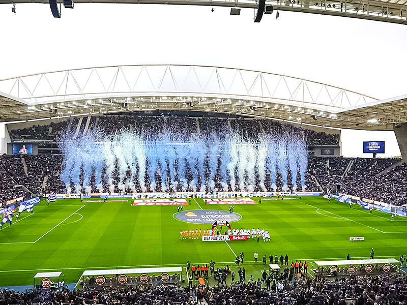 Sự xuất hiện của Estadio do Dragao mang tính bước ngoặt cho FC Porto và thành phố.