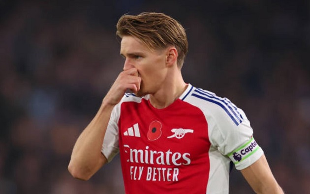 Odegaard đã có thể tập nhẹ trở lại.