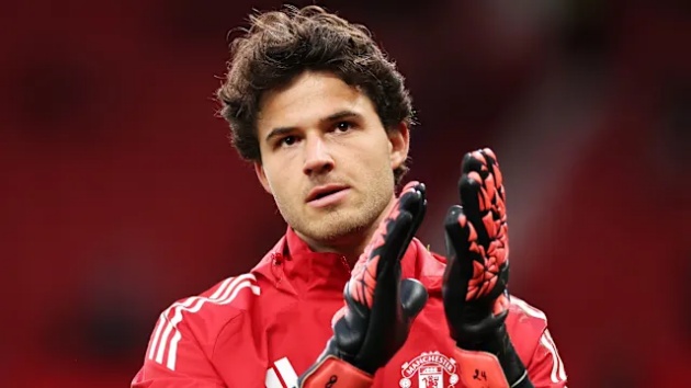 Ảnh bài viết Vì sao Senne Lammens đang chinh phục Old Trafford chỉ sau 3 trận?