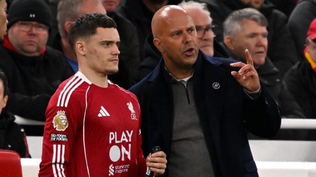 Ảnh bài viết Ba trận định mệnh đang chờ Arne Slot và Liverpool