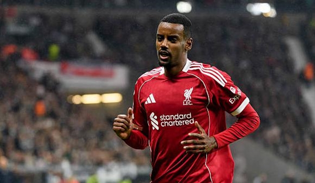 Ảnh bài viết Alexander Isak đang trở thành gánh nặng tại Liverpool