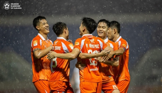 Ảnh bài viết Kim Dong-Su tỏa sáng phút 90+5, Đà Nẵng thoát thua ngoạn mục