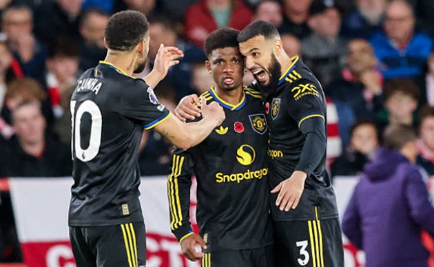 Ảnh bài viết Mặt sáng và tối của Man Utd trước Nottingham Forest