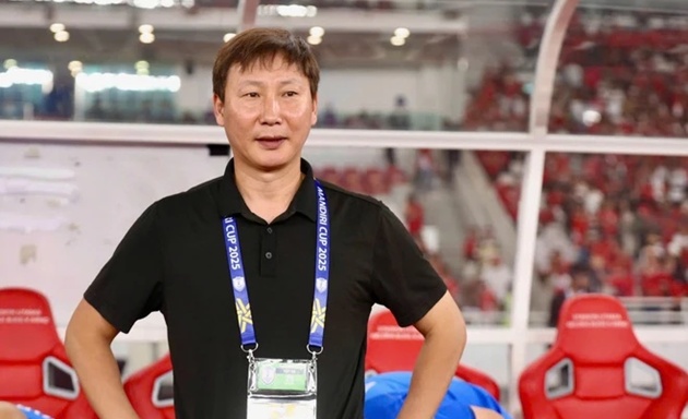 Kim Sang-sik ưu tiên U23 Việt Nam hơn ĐTQG