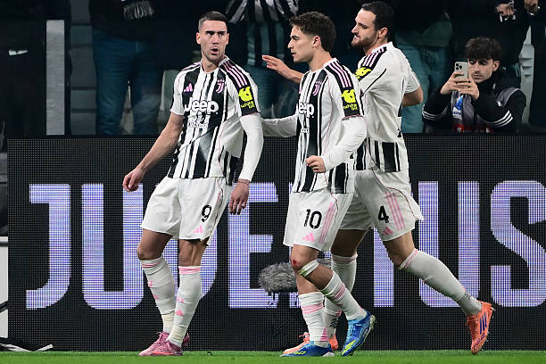 Juventus chuẩn bị tiếp đón Sporting trên sân nhà.