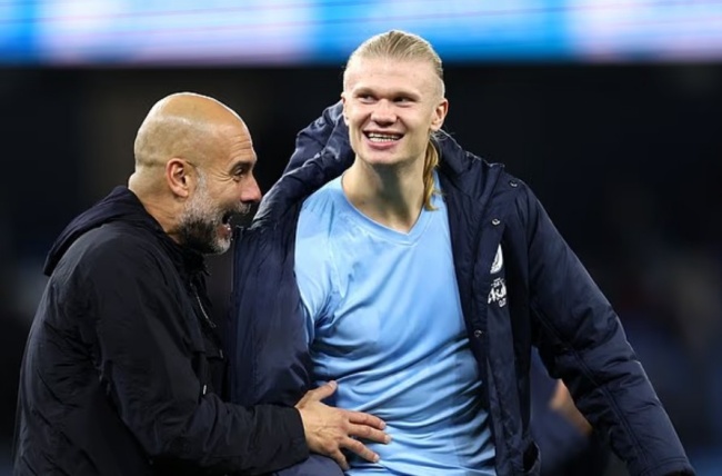 Ảnh bài viết Haaland ngâm mình trong bồn nước đá sau khi ghi 2 bàn thắng