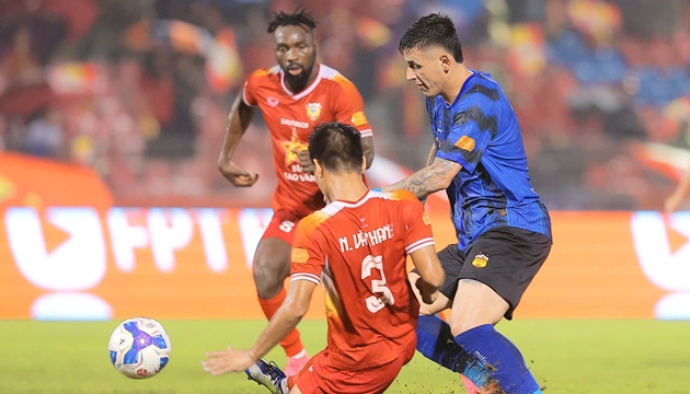 Ảnh bài viết VAR định đoạt, Hà Tĩnh hạ gục HAGL bằng quả penalty phút 88