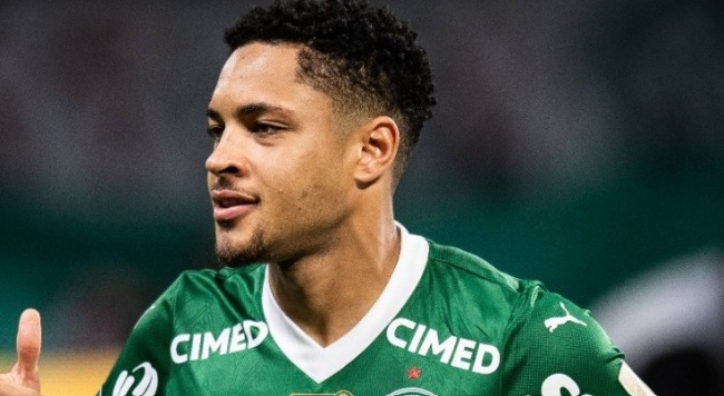 Ảnh bài viết Chuyển nhượng tối 5/11: MU tranh Roque với Chelsea; Bayern ngăn Kane đến Barcelona