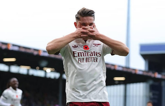 Gyokeres dính chấn thương trong trận gặp Burnley.