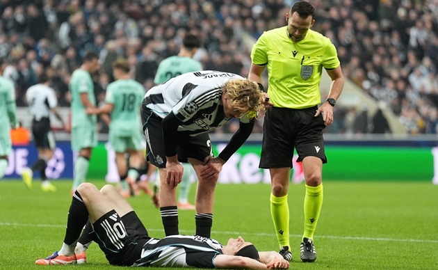 Gordon chấn thương ở trận thắng Bilbao