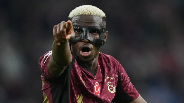 Ảnh bài viết Osimhen bùng nổ ở Champions League: Sai lầm lớn của Chelsea và Man United