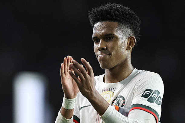 Ảnh bài viết Maresca nên trao suất đá chính cho Estevao và Garnacho tại Chelsea