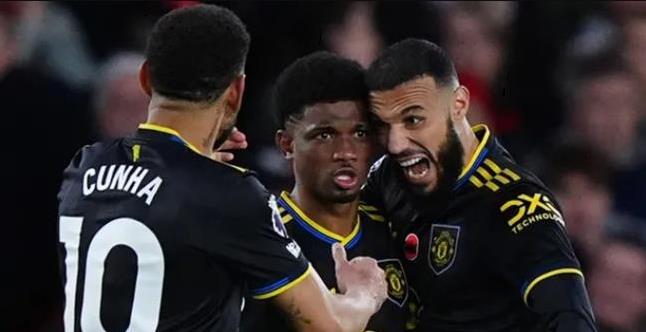 Hàng công Quỷ đỏ đang có phong độ tốt.