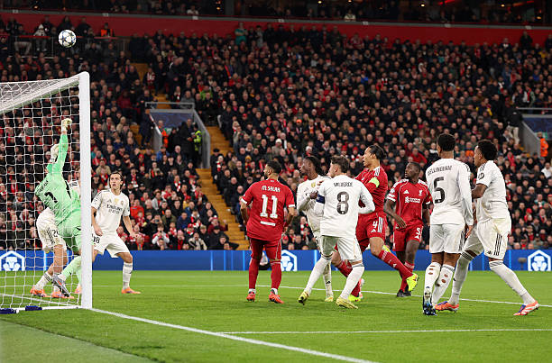 Bất ổn của Real không chỉ nằm trên sân cỏ.