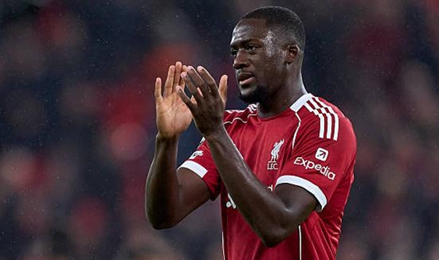 Ibrahima Konate được Bayern Munich quan tâm sát sao.