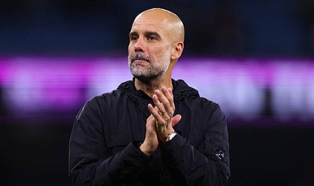 Pep Guardiola cảnh báo Arsenal trong cuộc đua vô địch.