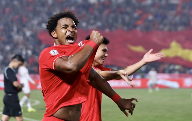 Xuân Son nhận được sự ưu ái từ HLV Kim