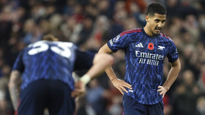 William Saliba – 6.2 điểm: Saliba có pha dứt điểm đáng tiếc trong hiệp 1. Phát bóng tốt nhưng không đủ để kiểm soát hàng công đối phương.