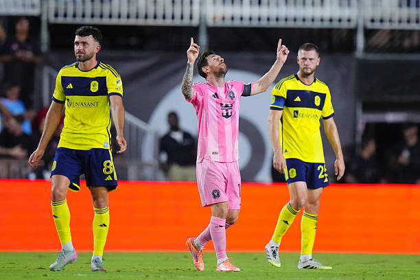 Ảnh bài viết Messi đi vào lịch sử trong ngày Inter Miami thắng hủy diệt 4-0