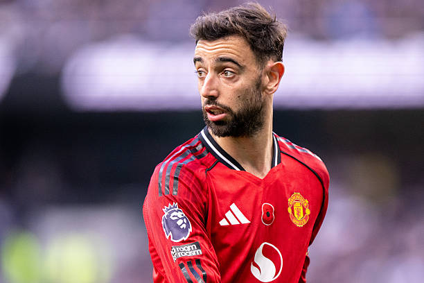 Fernandes không thể tiếp tục "cày ải".