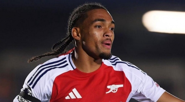 Ảnh bài viết Cựu sao Arsenal úp mở khả năng khoác áo tuyển Malaysia?