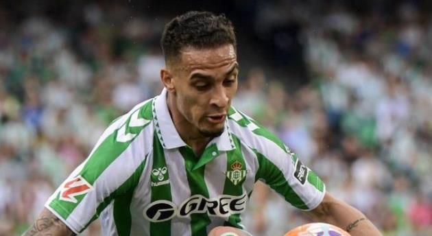 Ảnh bài viết Antony nhạt nhòa, Betis chia điểm với Valencia nơi đất khách