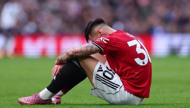 Ảnh bài viết Sesko chấn thương, cơ hội bất ngờ cho 'người thừa' Zirkzee?