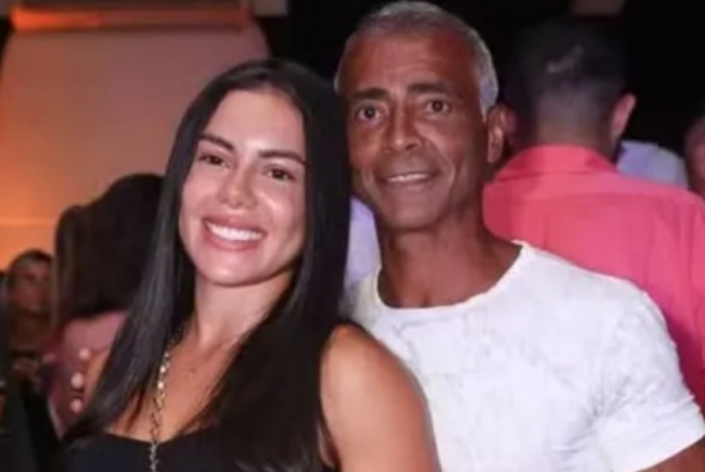 Romario đã chia tay Alicya Gomes.
