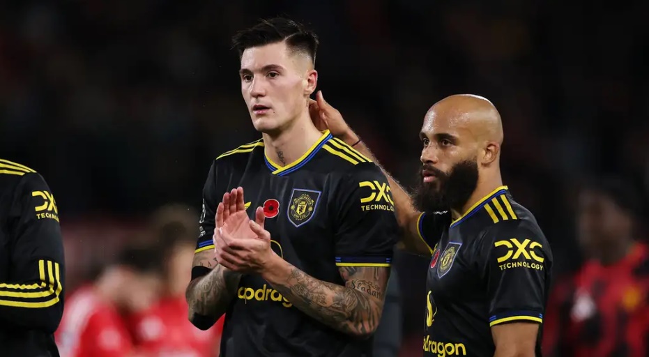 Ảnh bài viết Man Utd khiến Slovenia bất bình vì chấn thương của Benjamin Sesko