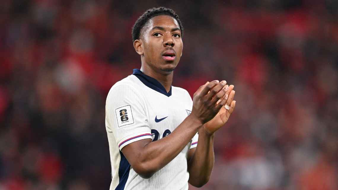 Cầu thủ trẻ vẫn còn cơ hội.