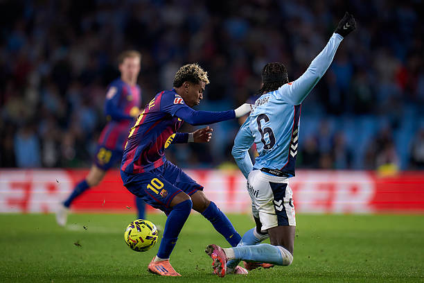 Ảnh bài viết Trận đấu kỳ lạ Barca - Celta: Yamal tức giận; Bức ảnh đội hình thiếu người