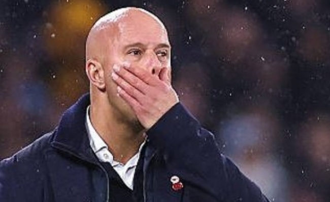 Ảnh bài viết Liverpool vẫn đặt trọn niềm tin vào Arne Slot sau thất bại trước Man City