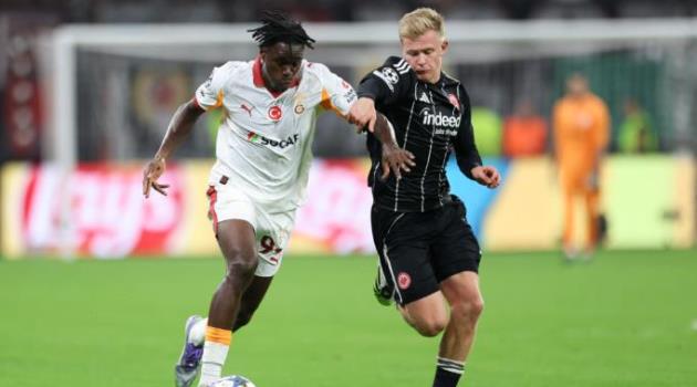 Ảnh bài viết Man United ấn tượng với Wilfried Singo, sẵn sàng hỏi mua Galatasaray