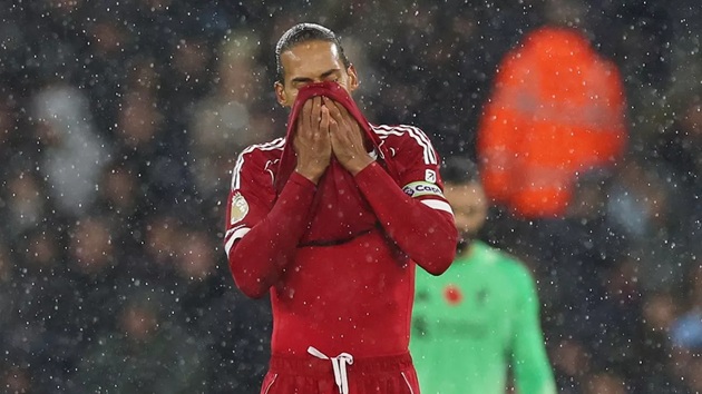 Ảnh bài viết Tranh cãi VAR tại Etihad, Howard Webb bác bỏ khiếu nại của Liverpool