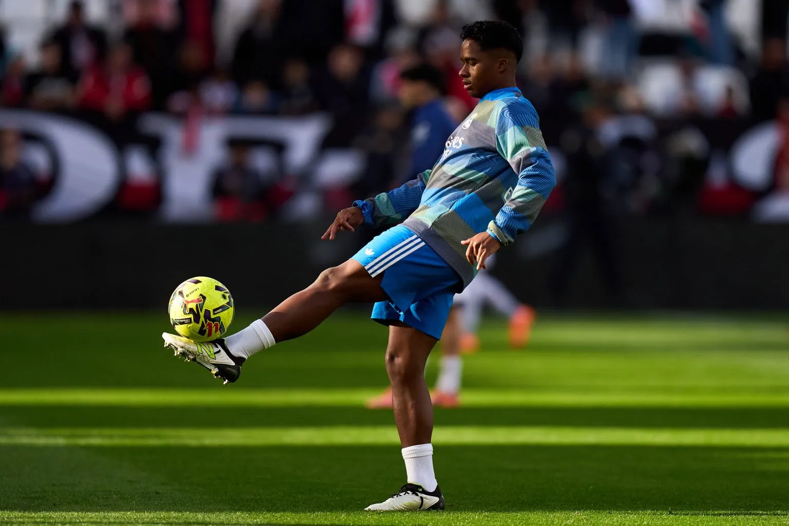 Ảnh bài viết Real Madrid đạt thỏa thuận chia tay Endrick