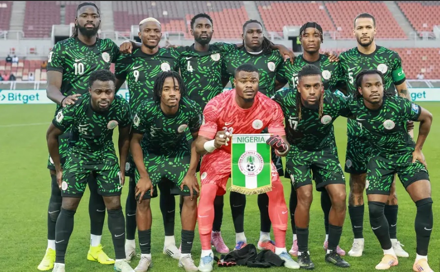 Ảnh bài viết Tuyển Nigeria náo loạn, bỏ tập đòi tiền thưởng trước trận World Cup