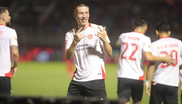 Ảnh bài viết Williams Lee gây sốt, tiết lộ về V-League vì lời khuyên từ Harry Kane