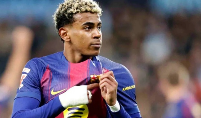 Yamal trở thành tâm điểm tranh cãi giữa Barcelona và RFEF.