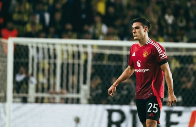 Ảnh bài viết Man Utd đổi hướng và Ugarte trở thành người bị bỏ lại