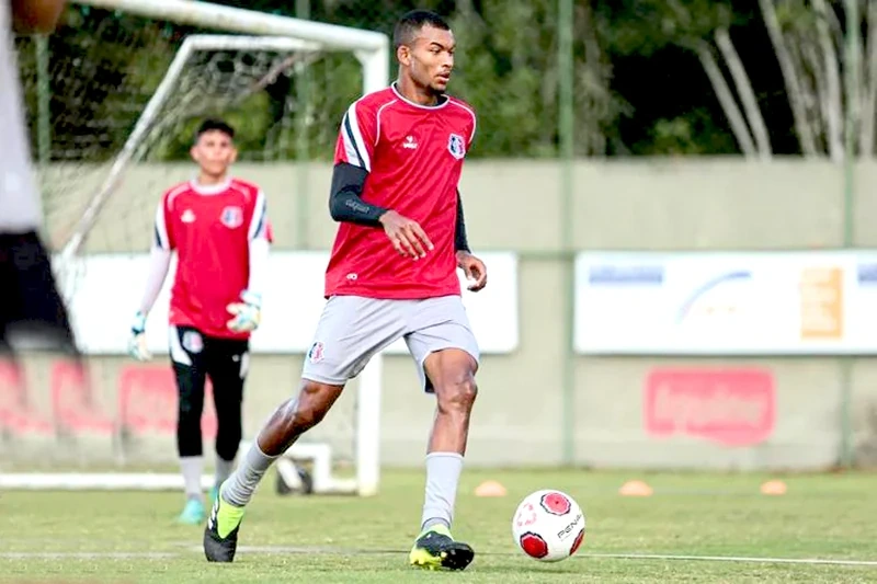 Thanh Hóa nhận án phạt vì lùm xùm với Igor Silva.