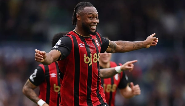 Semenyo sẽ đến Liverpool hay MU?