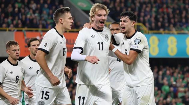 Đức có quyền tự quyết chiếc vé dự World Cup.