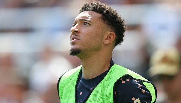 Jadon Sancho sa sút không phanh ở Man United.