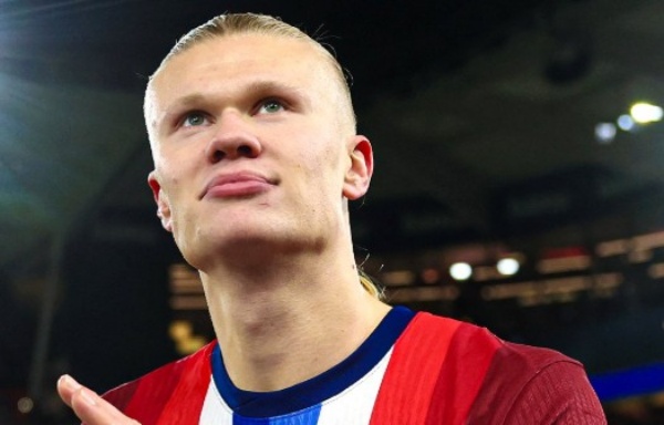 Haaland lập cú đúp bàn thắng.