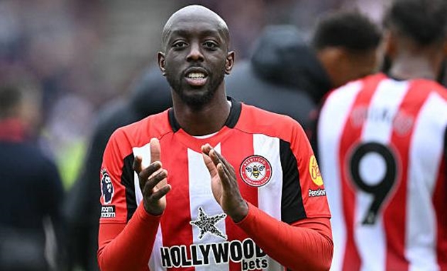 Yoane Wissa gây thất vọng tại Newcastle United sau khi chuyển đến từ Brentford.