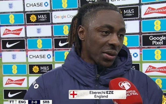 Ảnh bài viết Eze tỏa sáng trước Serbia, fan Arsenal chỉ trích câu hỏi của phóng viên