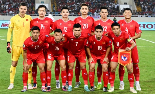 Ảnh bài viết Điểm tin bóng đá Việt Nam 15/11: ĐT Việt Nam thận trọng trước Lào; Nam Định có HLV mới