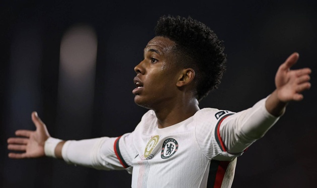 Ảnh bài viết Vì sao Chelsea không cho Estevao đá chính quá nhiều?