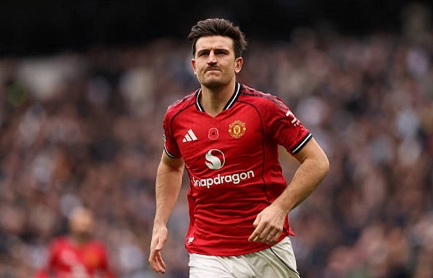 Ảnh bài viết Maguire nỗ lực giữ chỗ giữa làn sóng trẻ hóa tại Man Utd