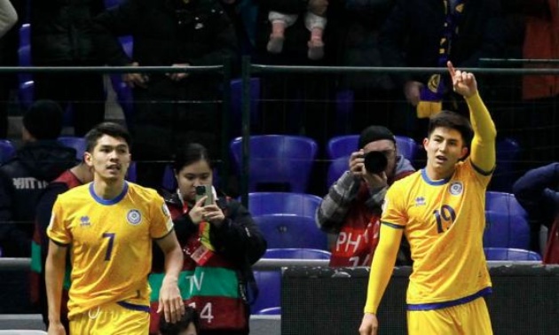 Chủ nhà mở tỷ số trước Bỉ.